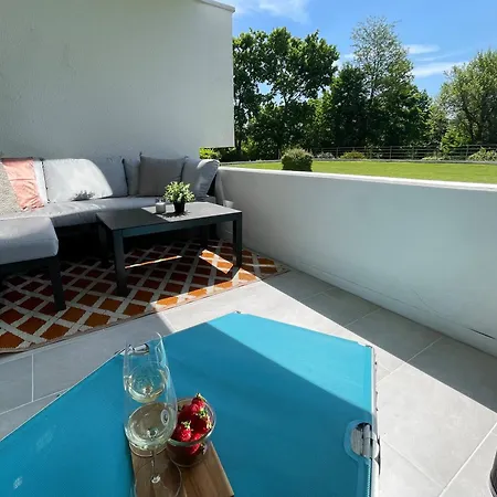 Apartment Mit Südterrasse In Seenähe Meersburg